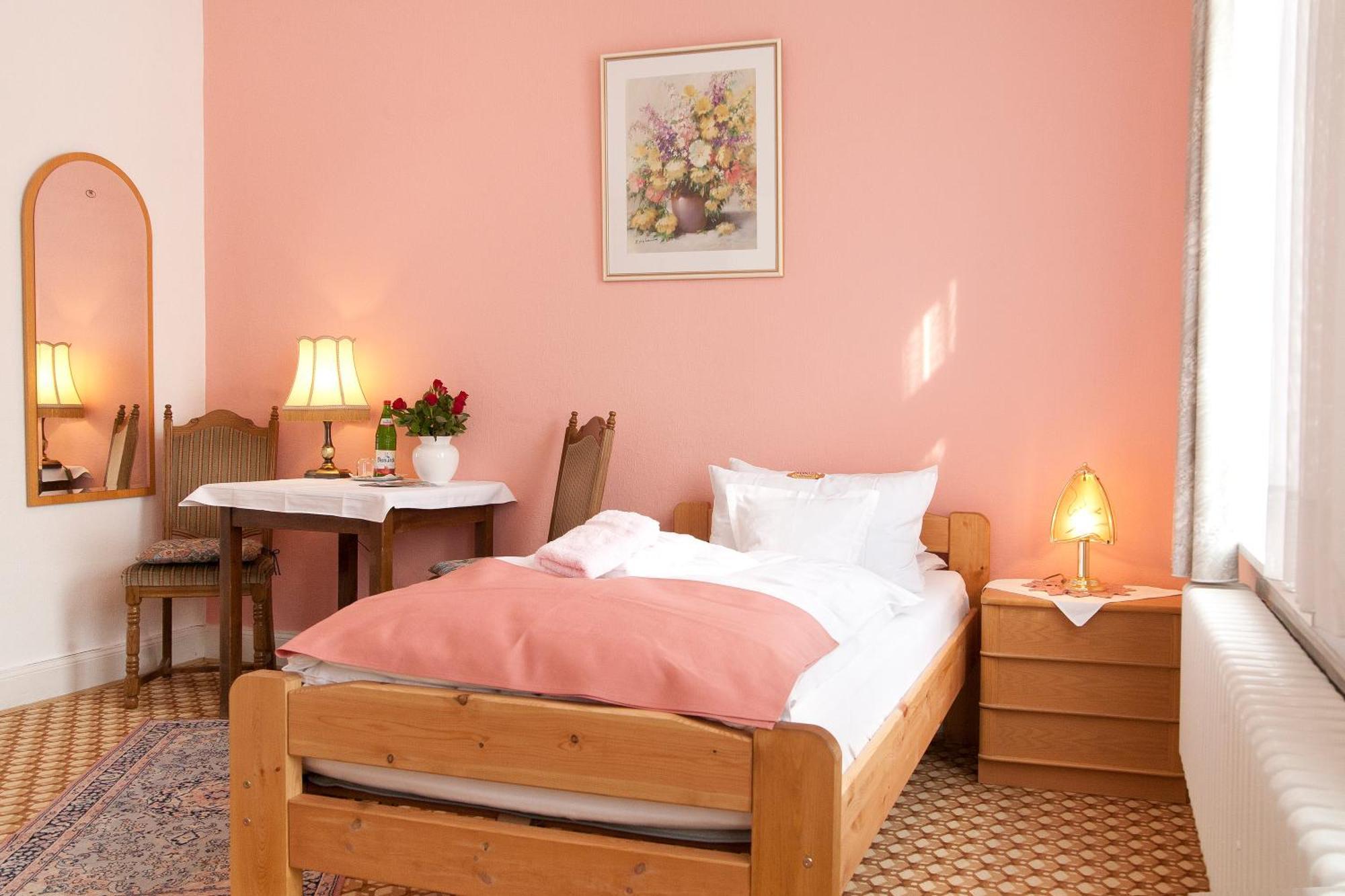 Haus Waldheim Guest house Malente